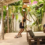 Pousada E Hostel Marthi